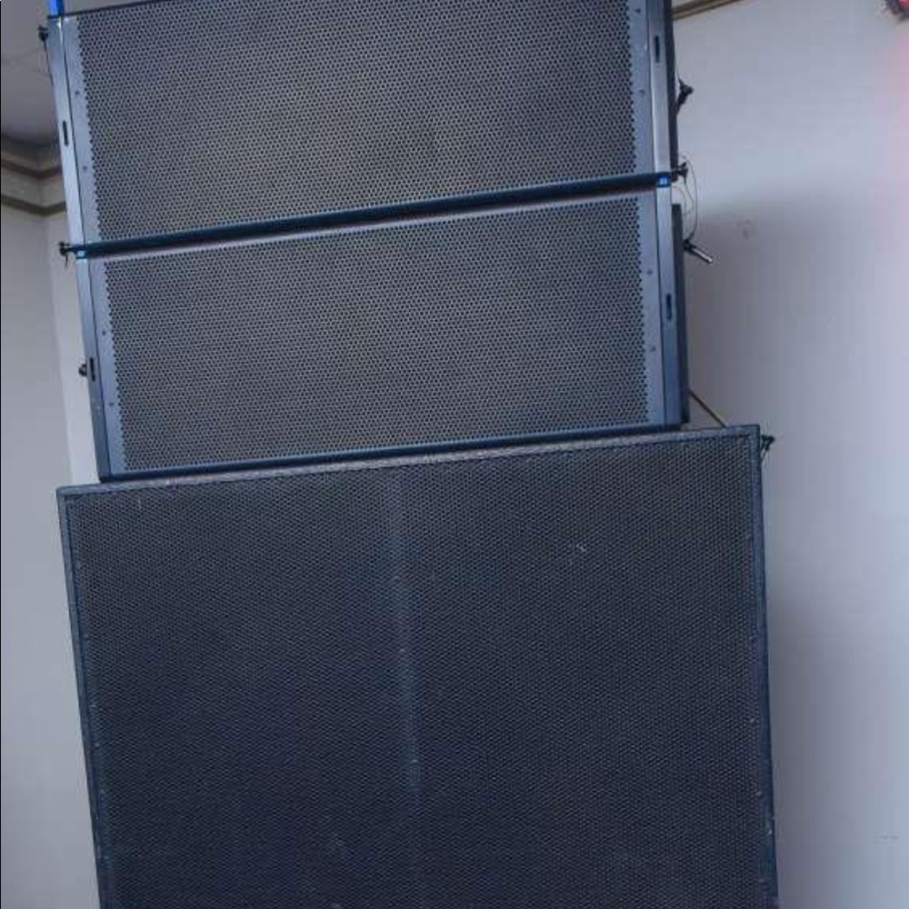 Meet your Posher, Delano